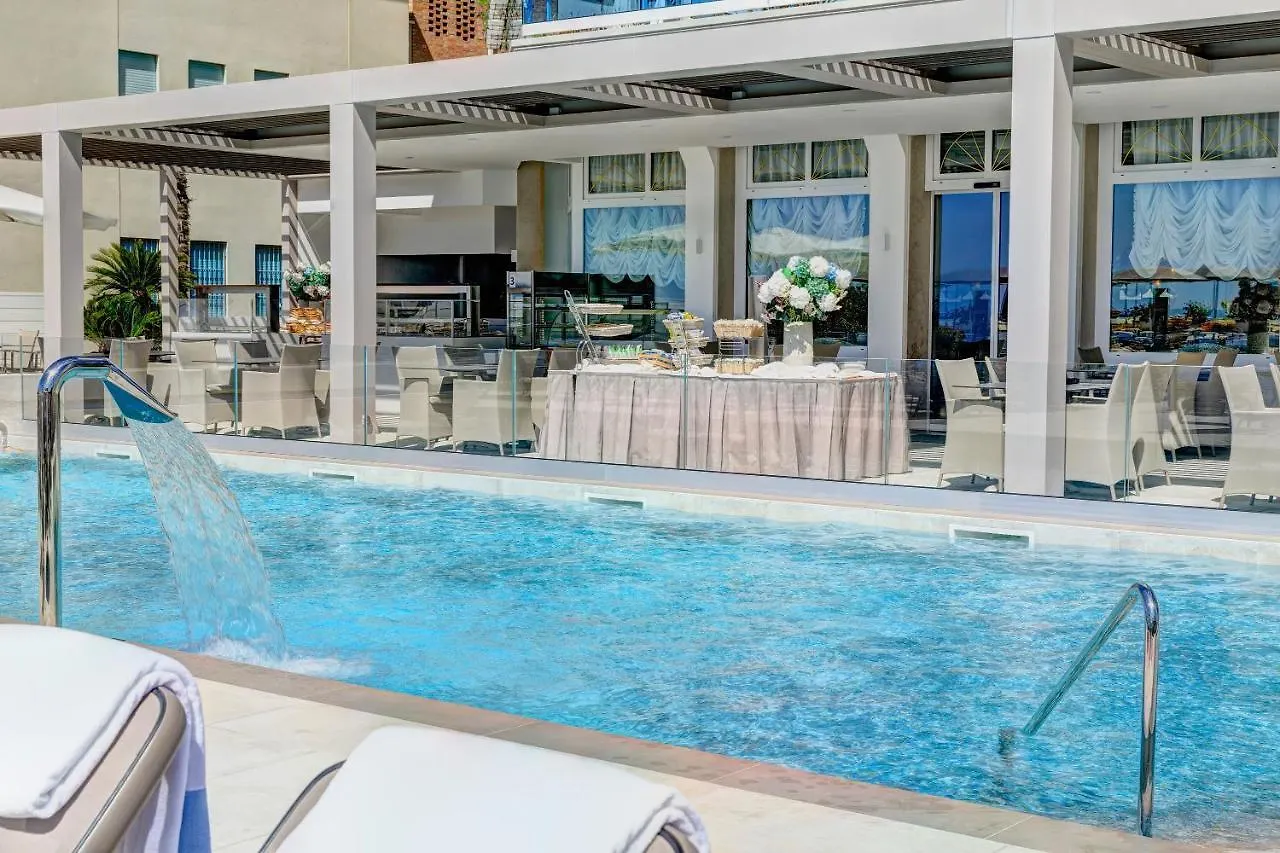 ****  Hotel Cavalieri Palace & Suites ليدو دي يسولو إيطاليا