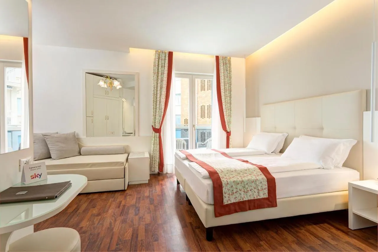 Hotel Cavalieri Palace & Suites ليدو دي يسولو