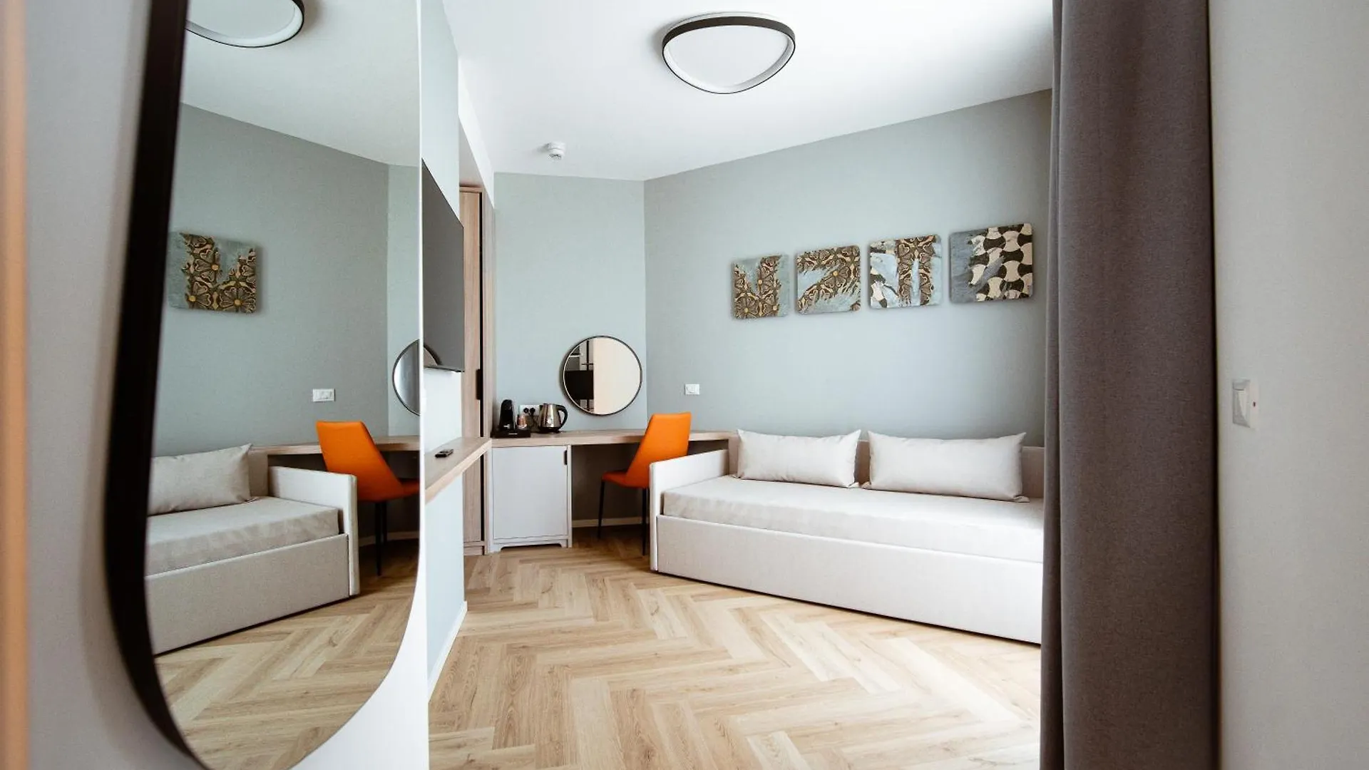 Hotel Cavalieri Palace & Suites Lido di Jesolo 4*,  Italy