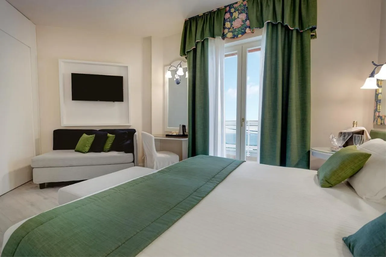 Hotel Cavalieri Palace & Suites Lido di Jesolo Italy