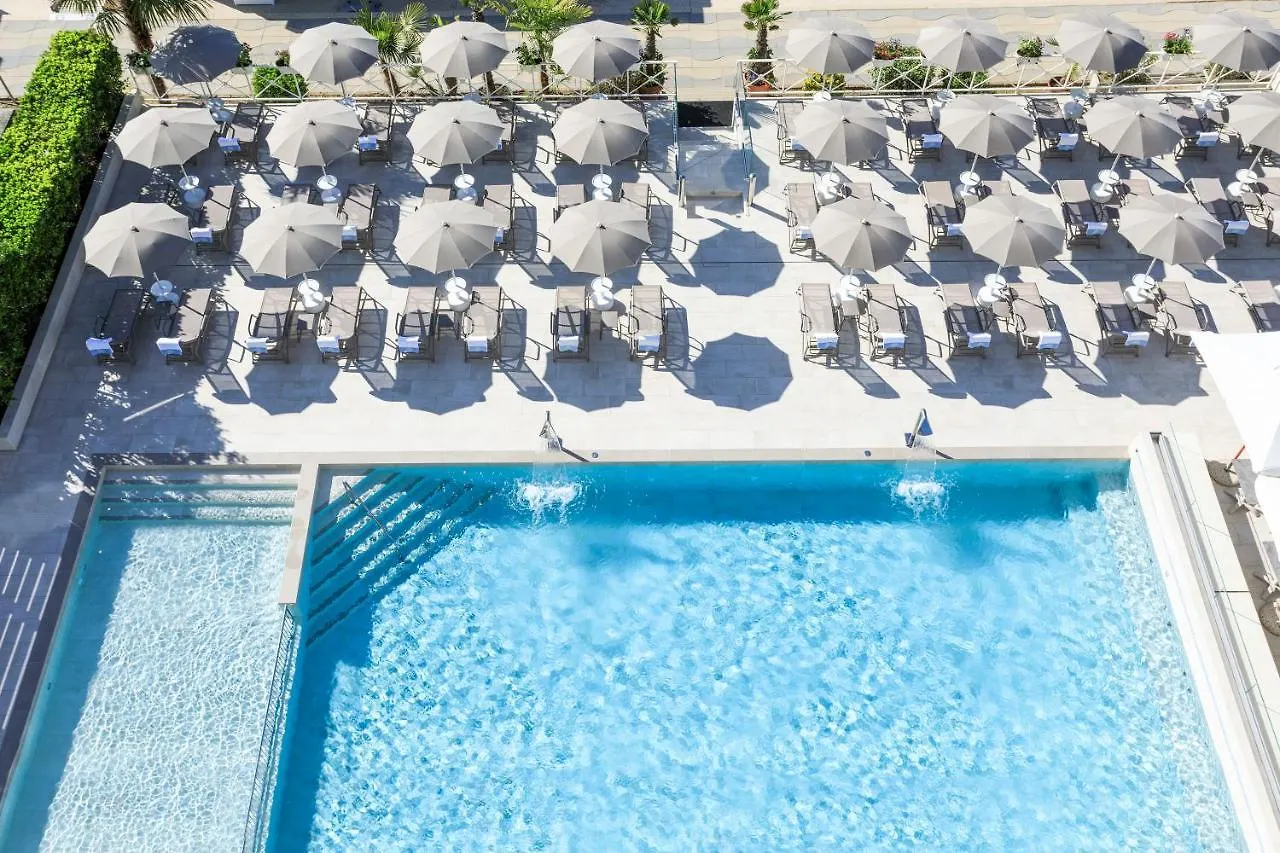 Hotel Cavalieri Palace & Suites Lido di Jesolo 4*,  Italy